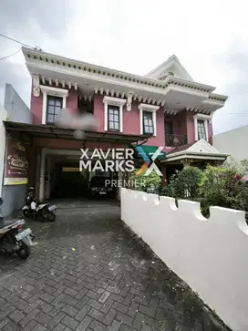 Dijual cepat RUMAH USAHA Frozen food di Comal Bunul Malang
