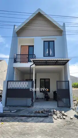 Miliki Rumah 2 Lantai Di Wonorejo Selatan, Rungkut Dekat OERR, Pandugo