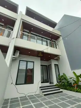 738.Rumah 2Lt Modern Kontemporer Fasilitas Umum Lengkap di Vila Dago