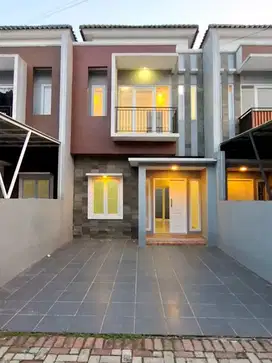 Rumah Siap Huni Pinggir Jalan Raya 5 Menit ke Stasiun KRL Pondok Rajeg