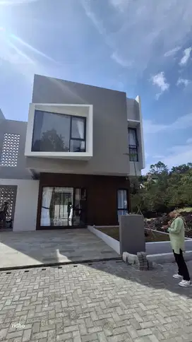 Rumah full furnished siap huni di dago bandung dekat ITB, UNPAR