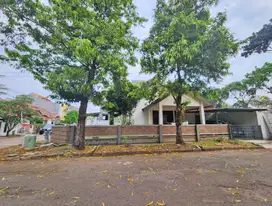 Rumah Hook sektor 1C dekat sekolah Penabur Gading Serpong