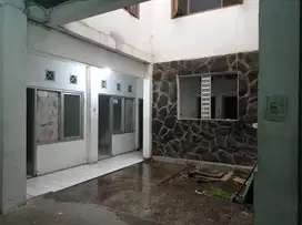 Dijual Rumah lokasi tengah kota, bebas banjir, sayap Gatsu,Turangga