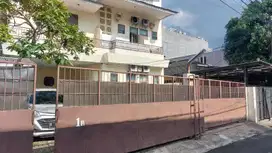 Dijual Rumah Kost dengan 24 Kamar di Radio Dalam, Kebayoran
