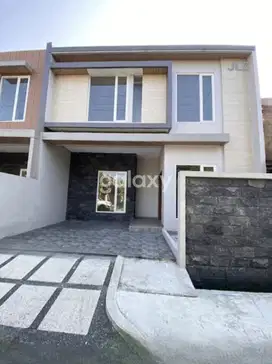 MURAH RUMAH GRESS  BERKUALITAS DENGAN LUAS TANAH 110 M HANYA 2 M AN DI