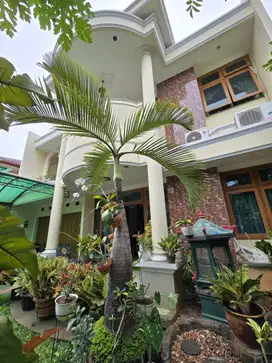 Rumah second di komplek pondok kelapa indah Jakarta