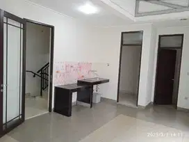 DIJUAL RUMAH GREEN LAKE CITY CLUSTER ASIA CIPONDOH TANGERANG