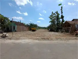 Imogiri Timur, Tanah Tepi Aspal, 1 menit MAN 3 Pleret