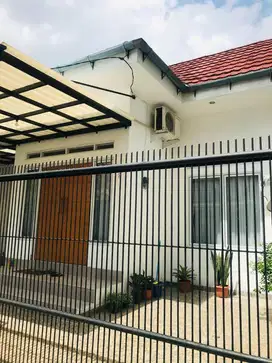 Disewakan Rumah di dekat Blok M, Kebayoran Baru, Jakarta Selatan