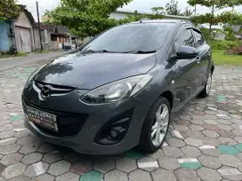 Dp 4jt. MAZDA 2R 2010 MT / MANUAL