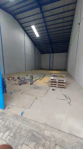 GUDANG DISEWAKAN DI DAAN MOGOT SIAP PAKAI