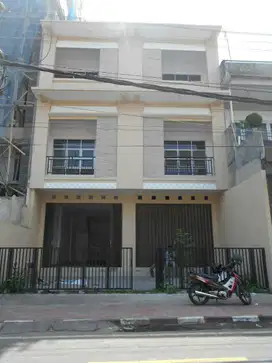 STRATEGIS Ruko Baru Malioboro dekat Kantor Pos Besar