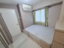 DISEWAKLAN 2BR FURNISHED FREEE IPL TOWER DAHLIA APARTEMEN BASSURA CITY