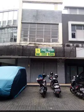 Ruko dikomplek  di pasar modern batununggal disewakan