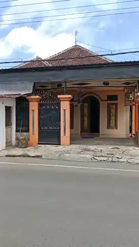 Rumah Poros Temboro Cemorokandang Kota Malang