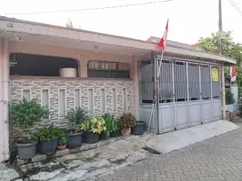 Rumah Tinggal Strategis di Cimone, Tangerang Kota
