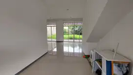 Dijual Cepat Rumah 2 Lantai di Mayang Sunda Kota Baru Parahyangan