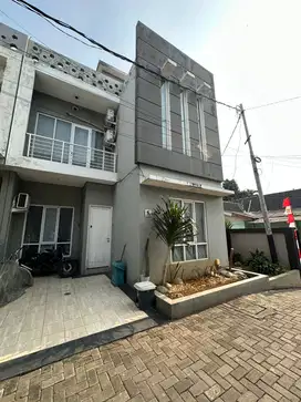 Dijual Rumah Siap Huni Cluster Ciledug Lestari