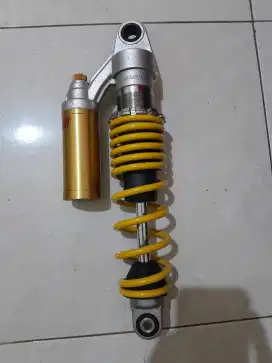 Shockbreaker Showa Monoshock