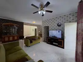 Rumah Grand Galaxy City: LT 313 m2, Hook, Bagus, Jual Cepat Murah