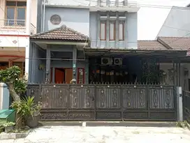 Rumah Mewah Full Furnished Di Komplek Cimahi Selatan SHM Siap Huni