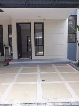 Disewakan Rumah di Aure Mozia BSD Dekat IPEKA dan Grand Lucky