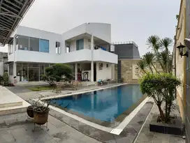 Rumah Mewah Siap Huni di Bintaro Sektor 3