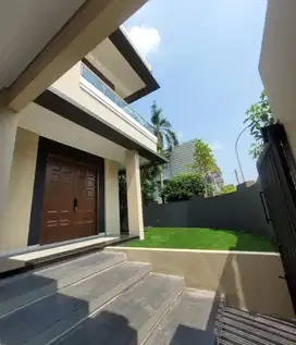 Dijual Rumah Baru Siap Huni di Anggrek loka BSD City