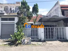 RUMAH HITUNG TANAH TENGGILIS MEJOYO DEKAT UBAYA