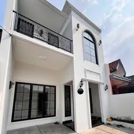 Dijual Rumah Baru 2Lantai Siap Huni di Griya Loka BSD City