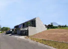 Tanah Cocok Kost dan Homstay Jl Kaliurang km 10 View Sawah dan Merapi