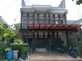 Rumah Di Komplek Elite Cimahi Dkt Dgn Pusat Kota SHM Jarang Ada