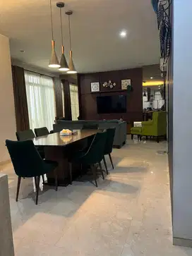 Dijual Rumah Bagus dalam Komplek di Lebak Bulus