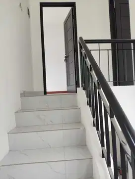 Disewakan Rumah Kota Wista Siap Huni 2 lantai
