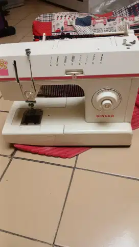 mesin jahit singer portable