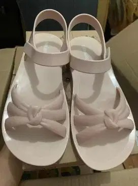 Sandal anak mini melissa