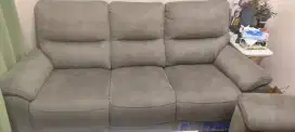Jual satu set sofa recliner lengkap