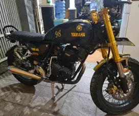 Yamaha Scorpio custom scrambler