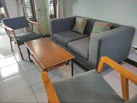 Satu set sofa ruang tamu, Taby 3 Seater, Meja kayu jati fabelio