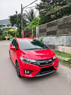 Honda Jazz Rs 2017 KM LOW&SERVICE RECORD