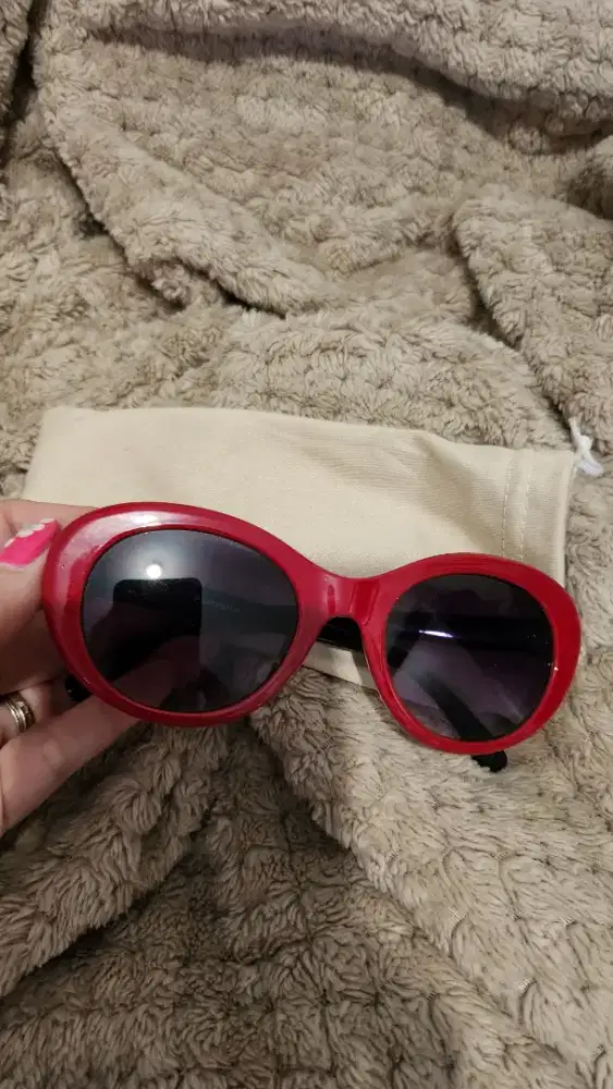 Dijual Kacamata Fashion Red