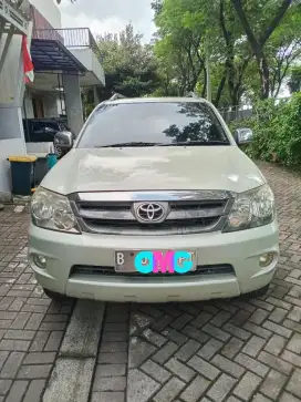 Fortuner G Bensin AT bisa TT Mobil