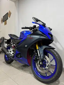(Km 6rb LOW) R15 V4 Connected 2022 / 2023 Mulus Sekali Plat Jkt ABBA