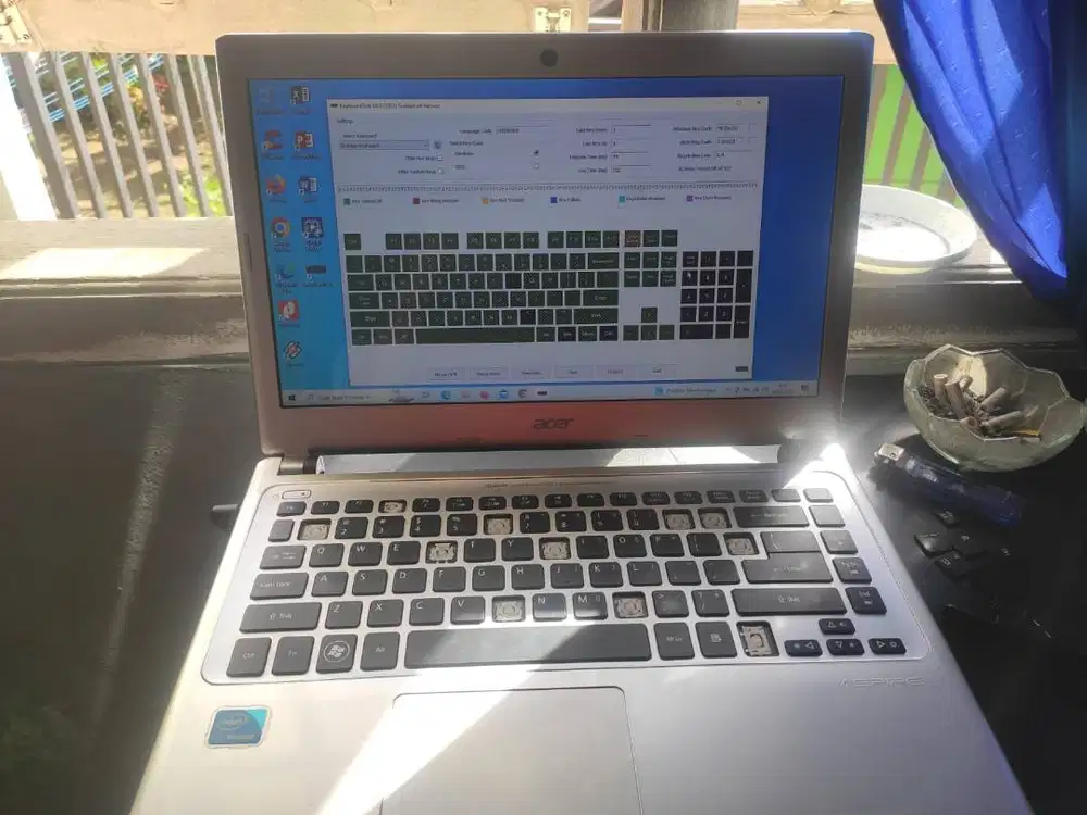 Jasa Service Laptop dan Personal Computer