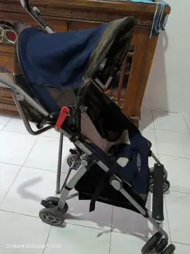 Stroller anak bekas