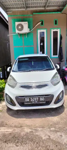 KIA picanto tahun 2013