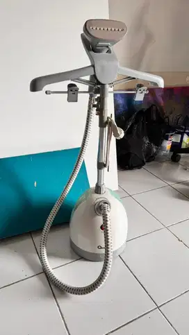 Setrika uap ozone