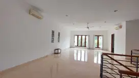 DISEWAKAN RUMAH CANTIK (Siap Huni) POOL KEMANG SELATAN .JAKARTA SELATA