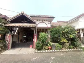 Rumah Luas 144 di Bunga2 Kalpataru Dewandaru Merak Suhat Kampus UB