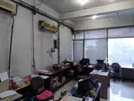 Ruko di Perak Timur 518